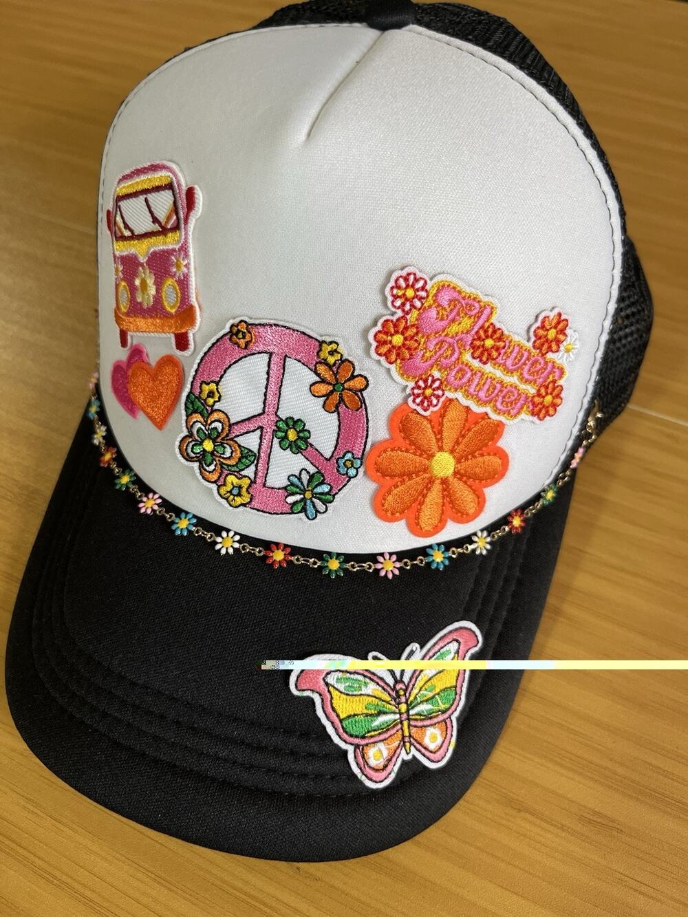 Custom Black White Layered Patches Trucker Hat Adjustable Mesh Back Peace Hippy